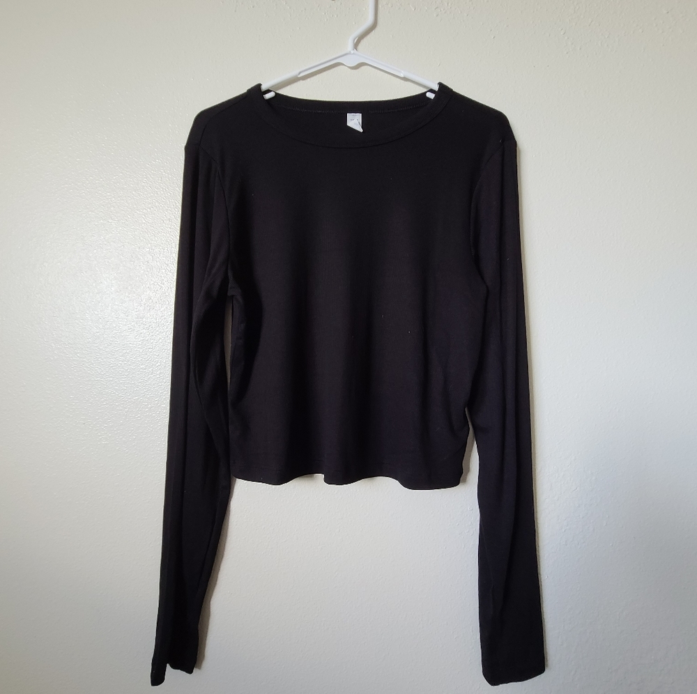 Old Navy Ultralite Black Long Sleeve Tee